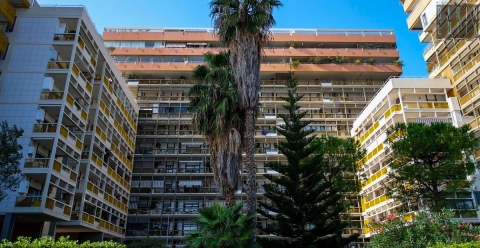 L'Executive Center: la "microcitt�" futuristica che modernizz� Bari tra gli anni 80 e 90